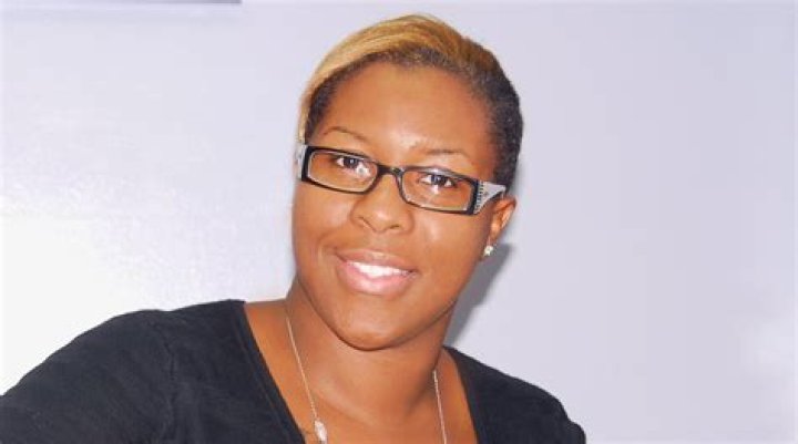 Renee Williams Biography, Age, Height, Husband, Net Worth, Family