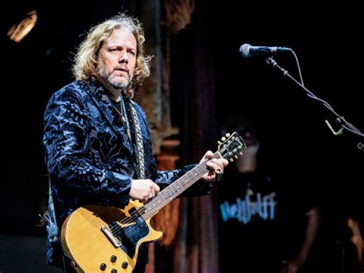 Rich Robinson biografía, edad, altura, esposo, net worth, familia