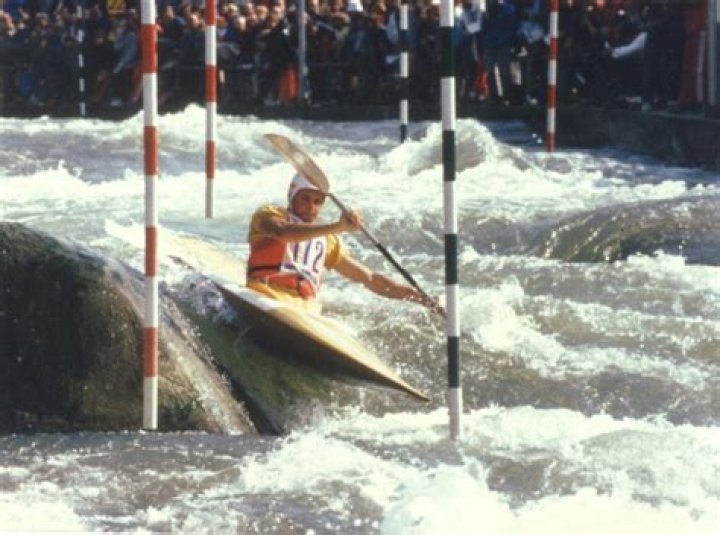 Richard Fox Biography, Age, Height, Wife, Net Worth, Family