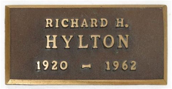 Richard Hylton Biography, Age, Height, Wife, Net Worth, Family