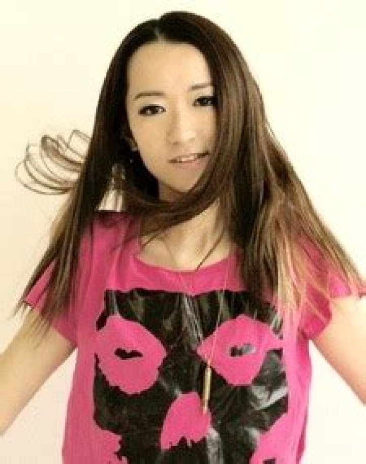 Rika Morinaga Biography, Age, Height, Husband, Net Worth, Family