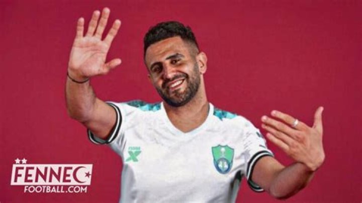 Riyad Mahrez Biography, Age, Height, Wife, Net Worth, Family