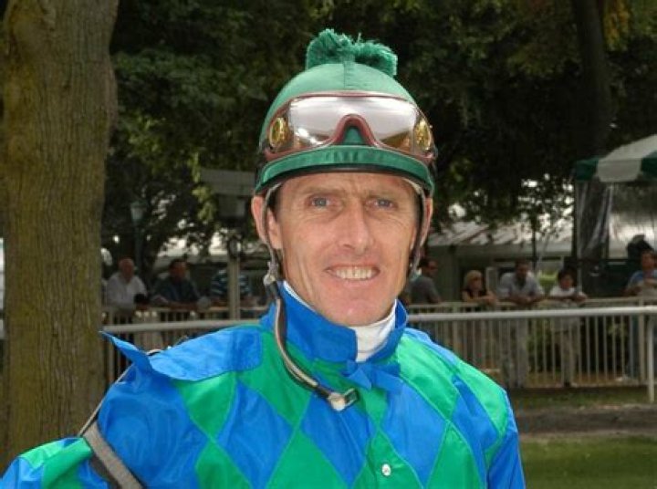 Robbie Davis Biography, Age, Height, Wife, Net Worth, Family