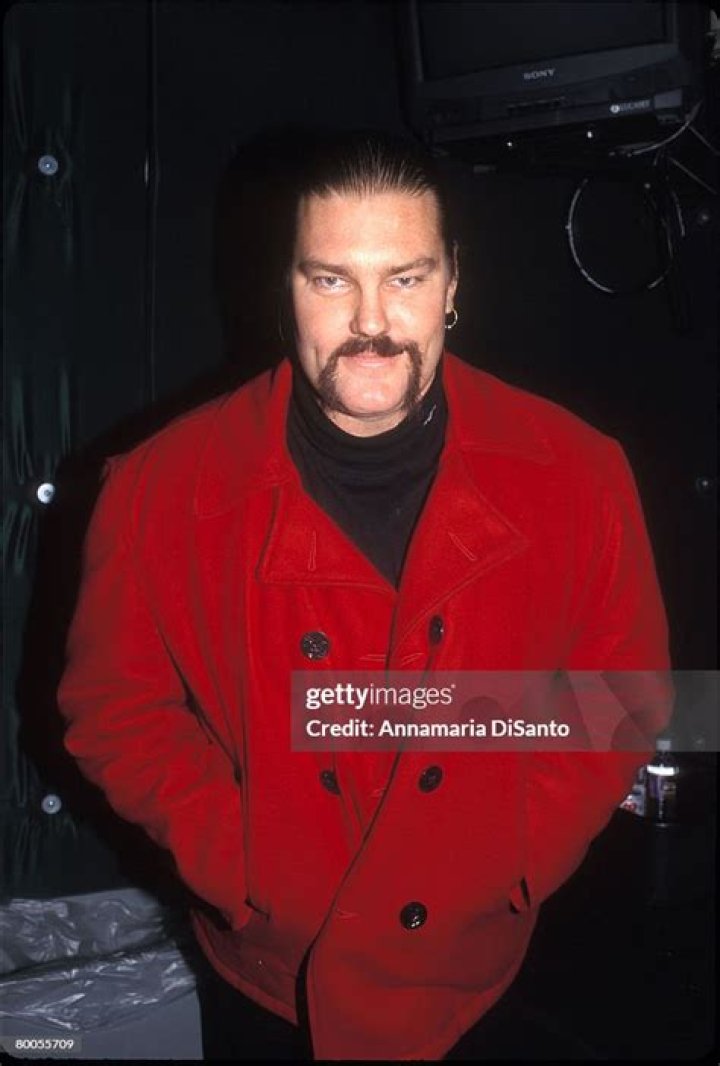 Robbin Crosby biografía, edad, altura, esposo, net worth, familia