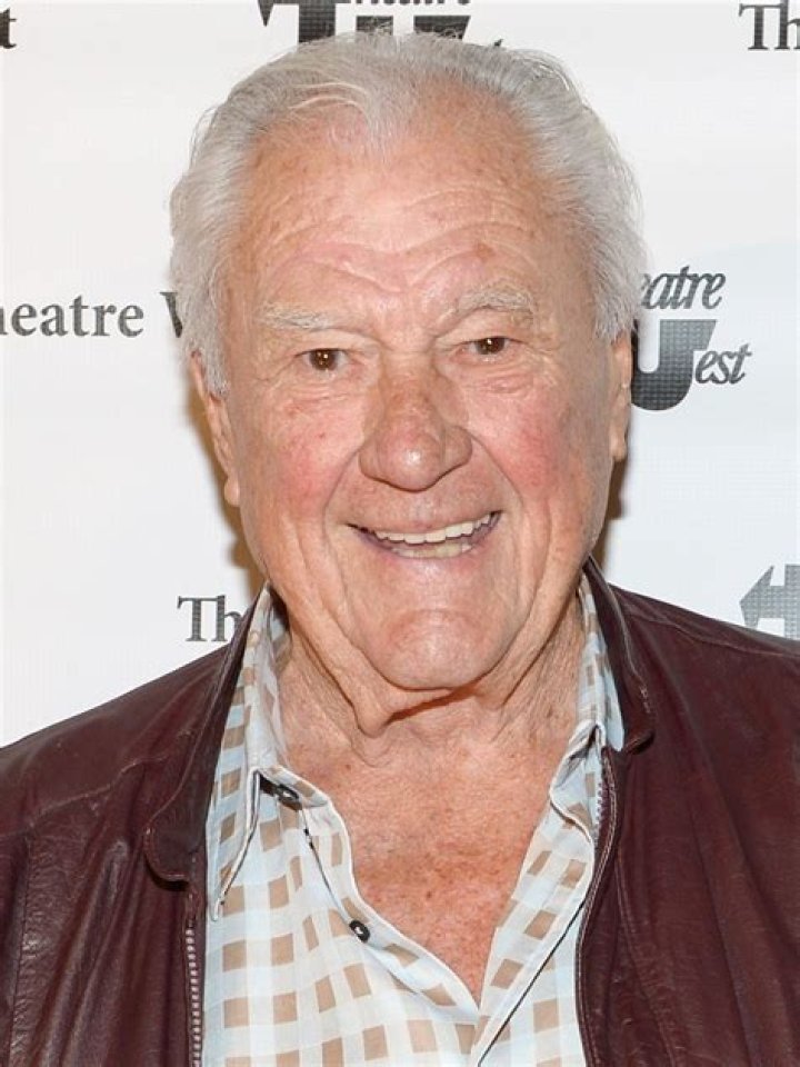 Robert Colbert Biography, Age, Height, Wife, Net Worth, Family