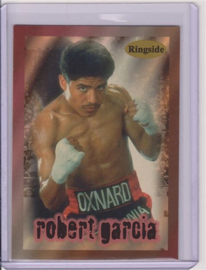 Robert Garcia Biography, Age, Height, Wife, Net Worth, Family