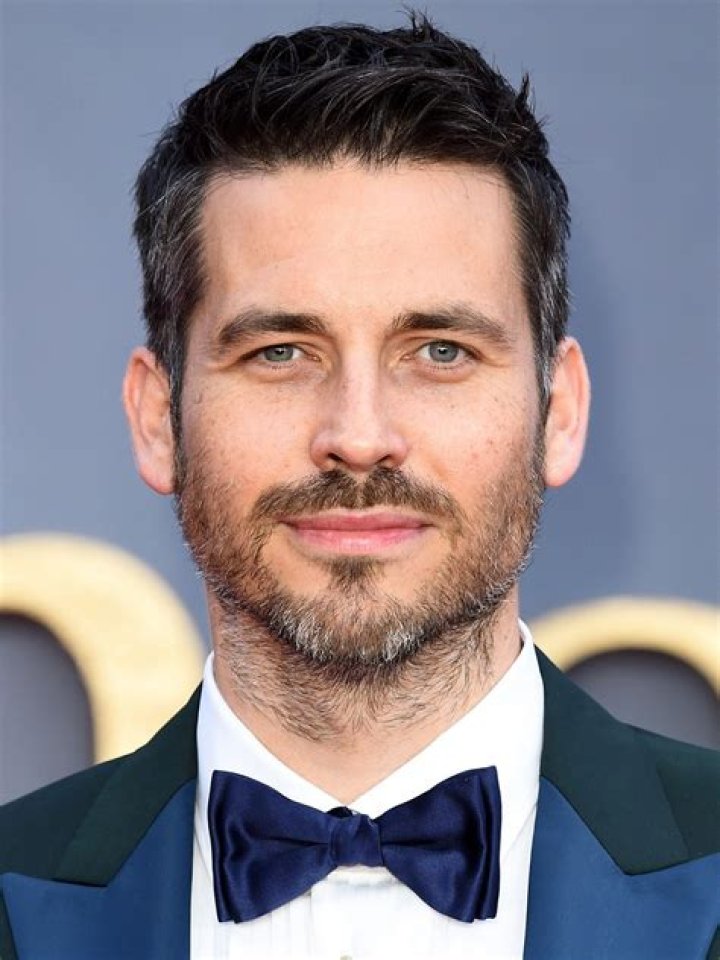 Robert James-Collier Biography, Age, Height, Wife, Net Worth, Family