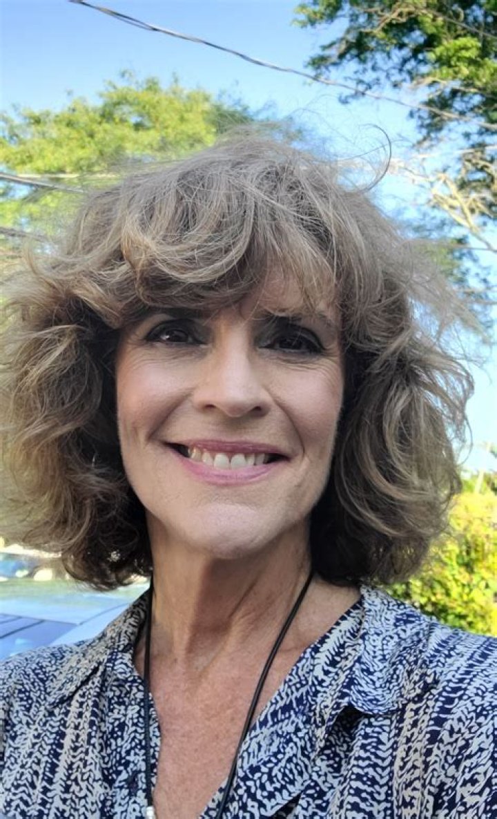 Robin Curtis Biography, Age, Height, Husband, Net Worth, Family