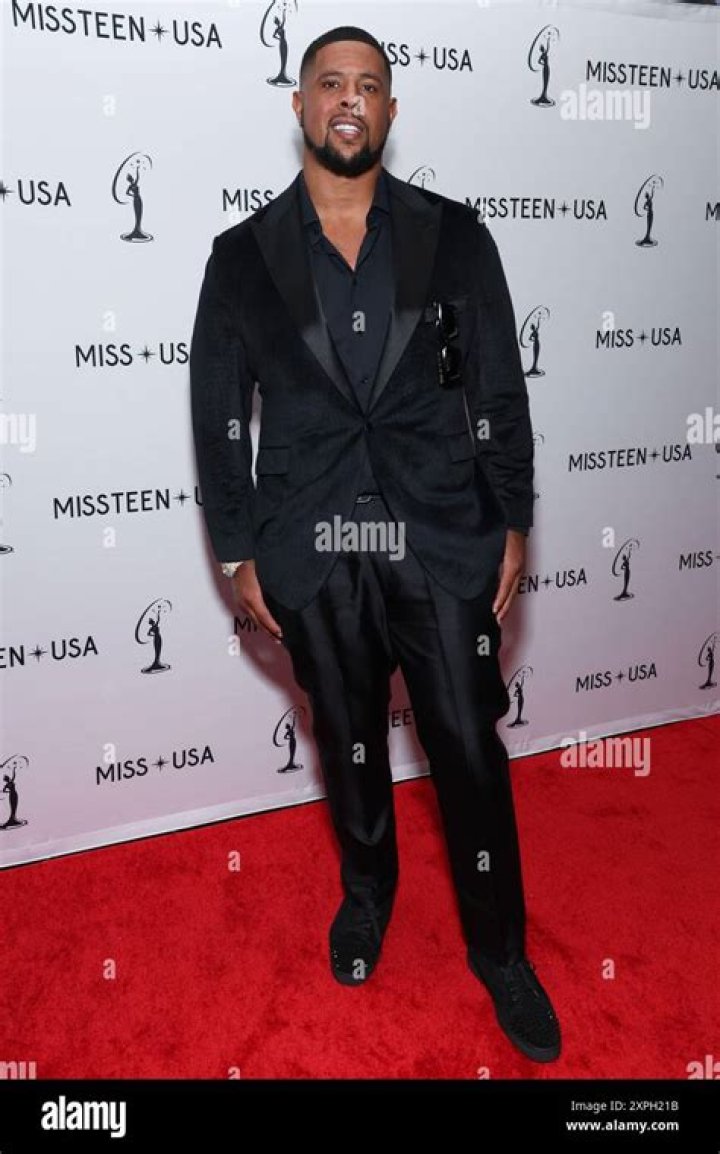 Rodger Saffold Biography, Age, Height, Wife, Net Worth, Family