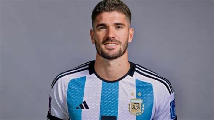Rodrigo De Paul biografía, edad, altura, esposo, net worth, familia