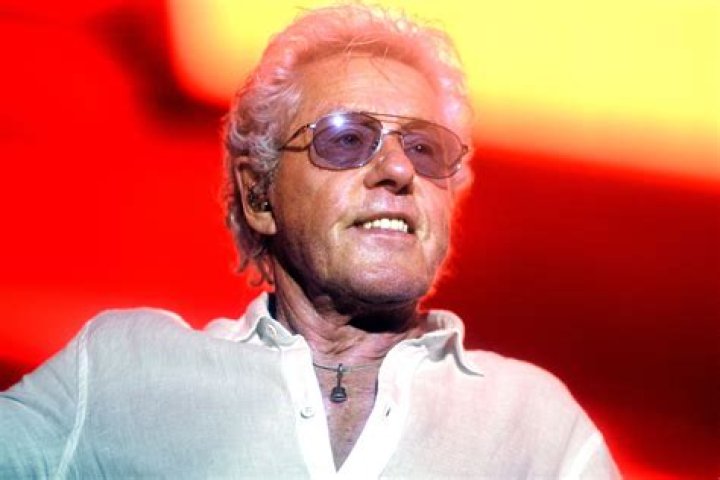 Roger Daltrey Biography, Age, Height, Wife, Net Worth, Family