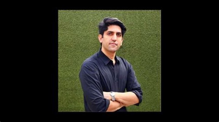 Rohit Chadda Biography, Age, Height, Wife, Net Worth, Family