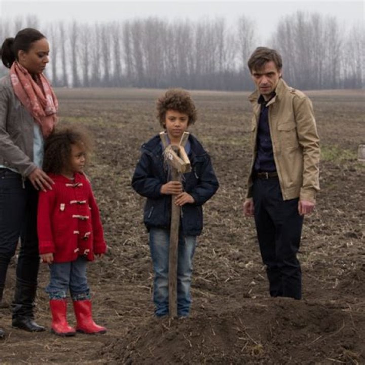 Roland Tzafetás Biography, Age, Height, Wife, Net Worth, Family