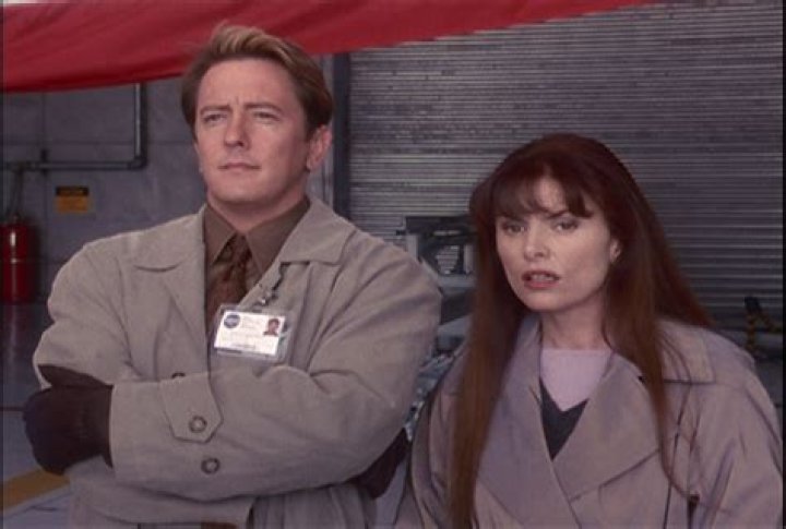 Roma Downey Biography, Age, Height, Husband, Net Worth, Family