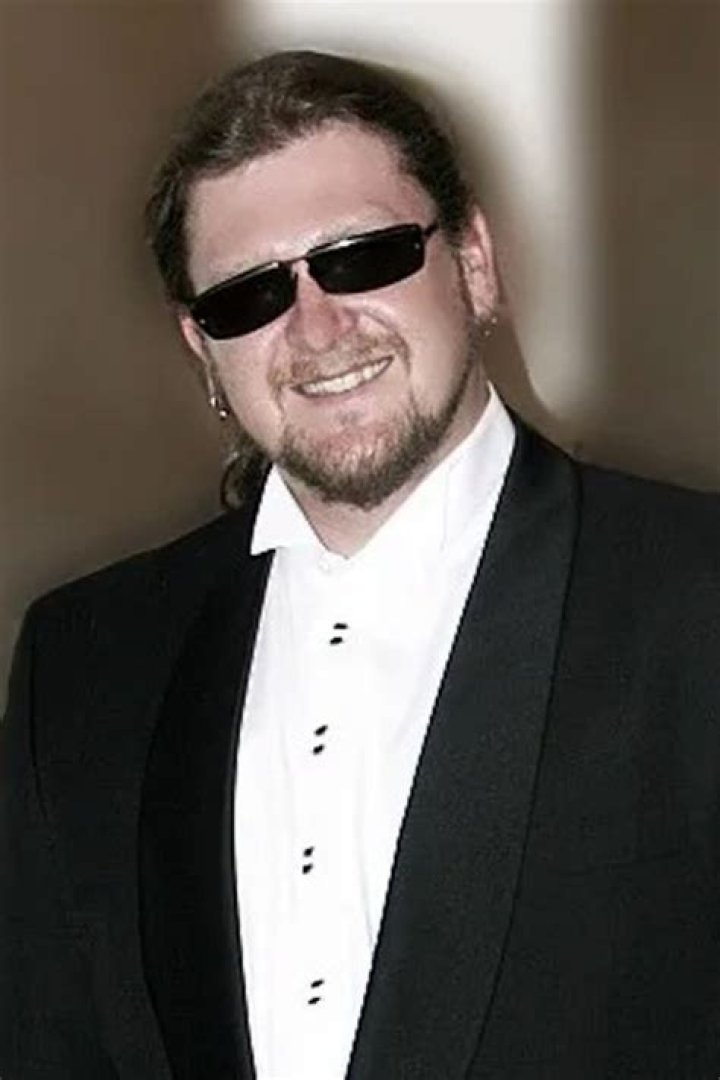 Roman Janecka Biography, Age, Height, Wife, Net Worth, Family