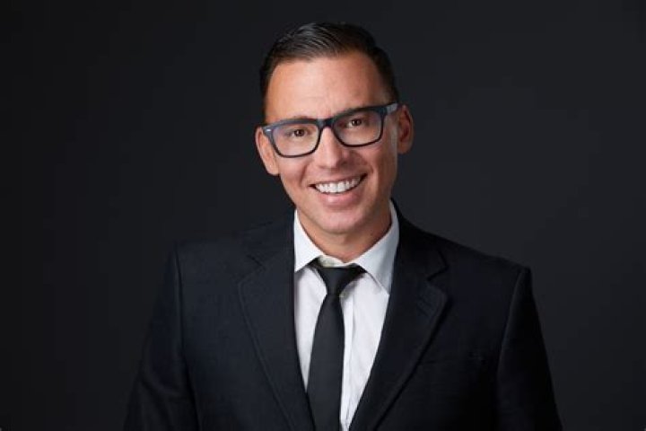 Ron Pederson Biography, Age, Height, Wife, Net Worth, Family