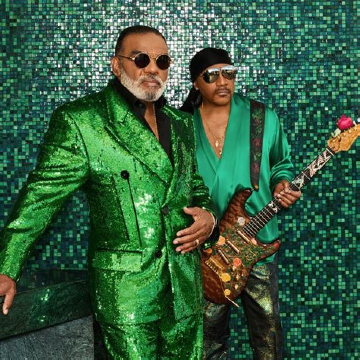 Ronald Isley Biography, Age, Height, Wife, Net Worth, Family