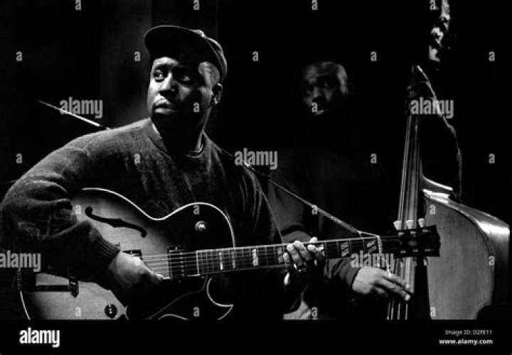 Ronnie Jordan Biography, Age, Height, Wife, Net Worth, Family