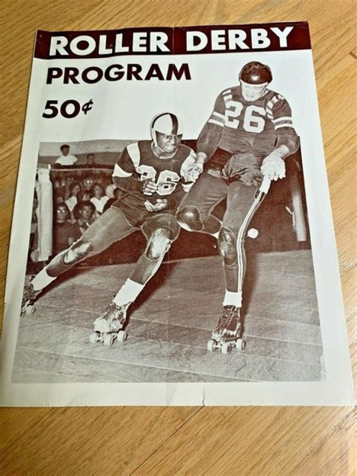 Ronnie Robinson (roller derby) biografía, edad, altura, esposo, net worth, familia