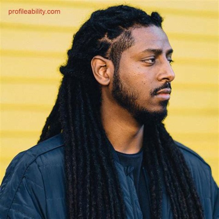 Rophnan Biography, Age, Height, Wife, Net Worth, Family