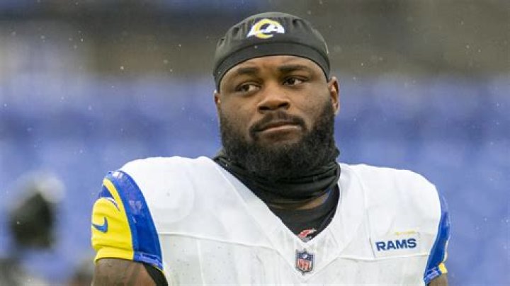 Royce Freeman Biography, Age, Height, Wife, Net Worth, Family