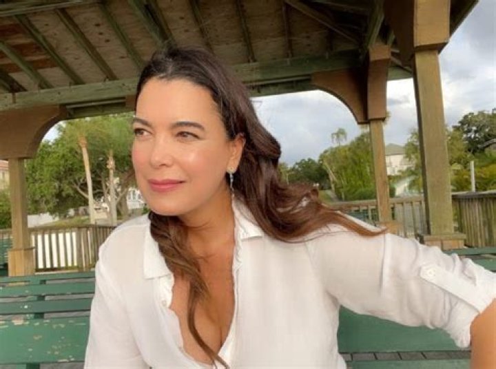 Ruddy Rodríguez Biography, Age, Height, Husband, Net Worth, Family