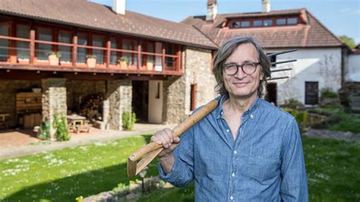 Rudy Linka Biography, Age, Height, Wife, Net Worth, Family