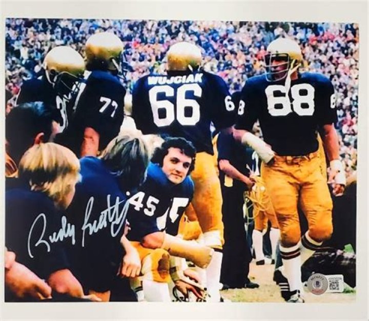 Rudy Ruettiger biografía, edad, altura, esposo, net worth, familia
