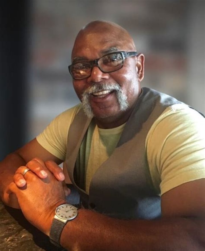 Ruppert Jones Biography, Age, Height, Wife, Net Worth, Family