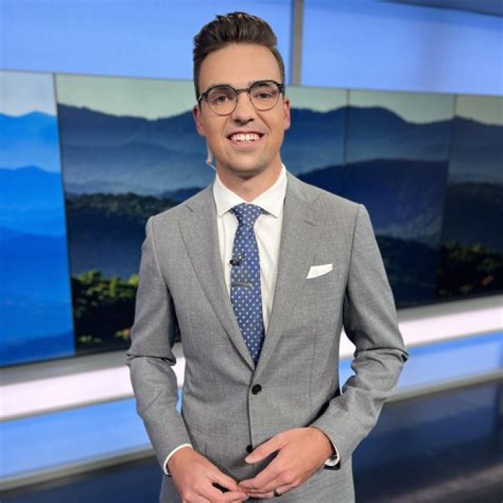 Ryan Coulter Biography, Age, Height, Wife, Net Worth, Family