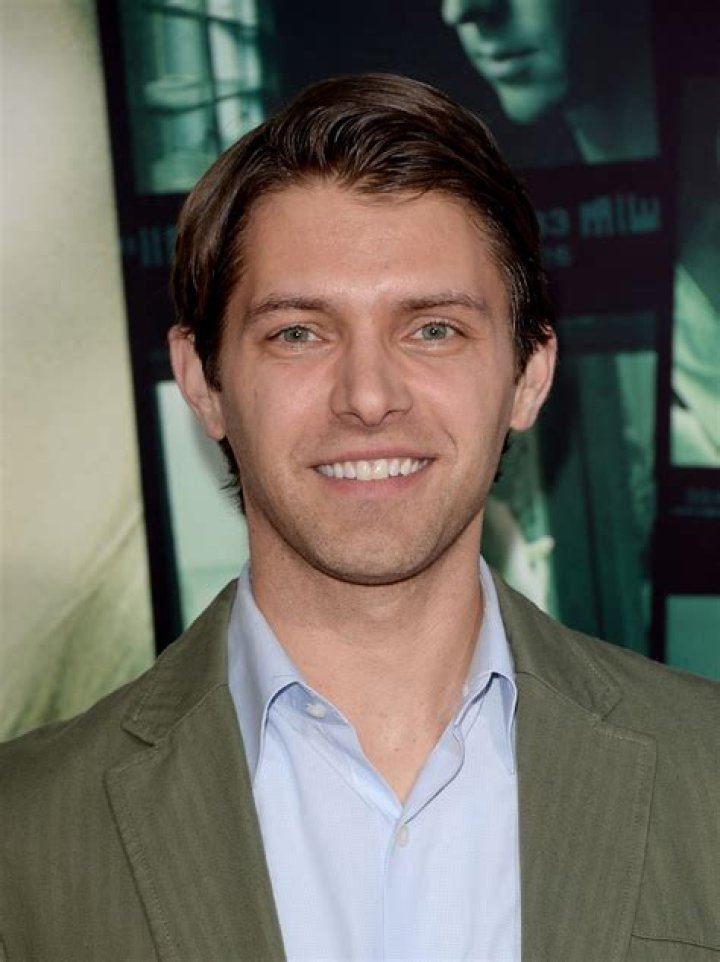 Ryan Devlin Biography, Age, Height, Wife, Net Worth, Family