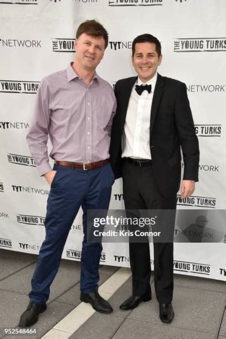 Ryan Grim Biography, Age, Height, Wife, Net Worth, Family