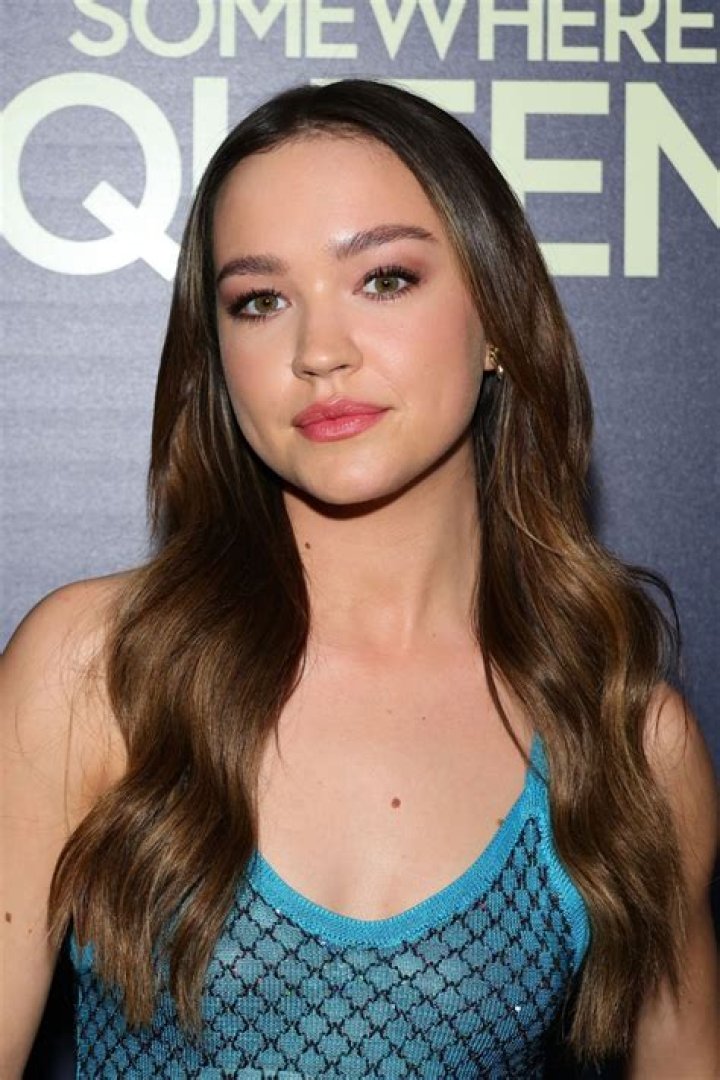 Sadie Stanley Biography, Age, Height, Husband, Net Worth, Family