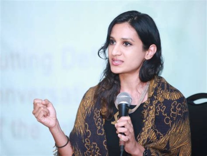 Saima Akhtar Bharwana Biography, Age, Height, Husband, Net Worth, Family