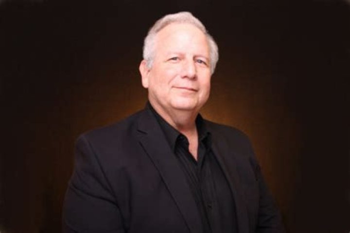 Sam Kwasman Biography, Age, Height, Wife, Net Worth, Family