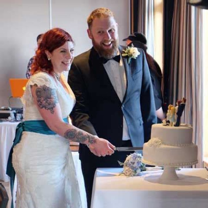 Sarah Dunsworth-Nickerson Biography, Age, Height, Husband, Net Worth, Family