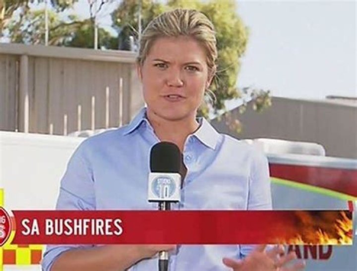 Sarah Harris Biography, Age, Height, Husband, Net Worth, Family