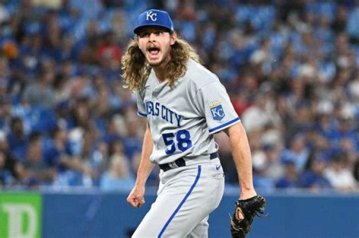 Scott Barlow Biography, Age, Height, Wife, Net Worth, Family