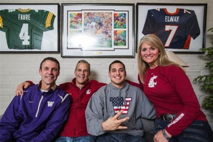 Scott Pelluer Biography, Age, Height, Wife, Net Worth, Family