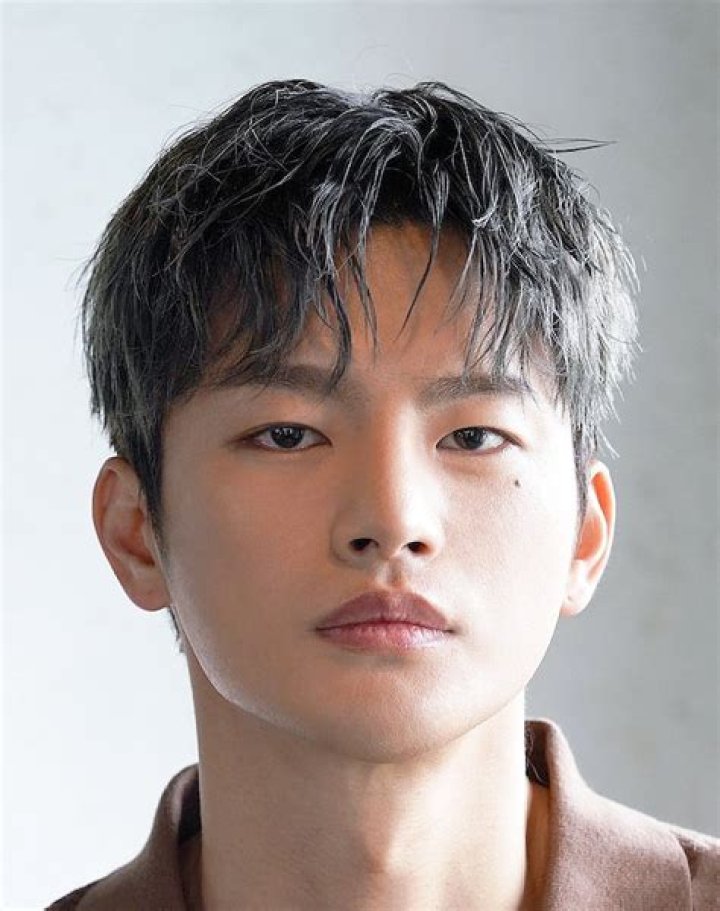 Seo In-guk Biography, Age, Height, Wife, Net Worth, Family