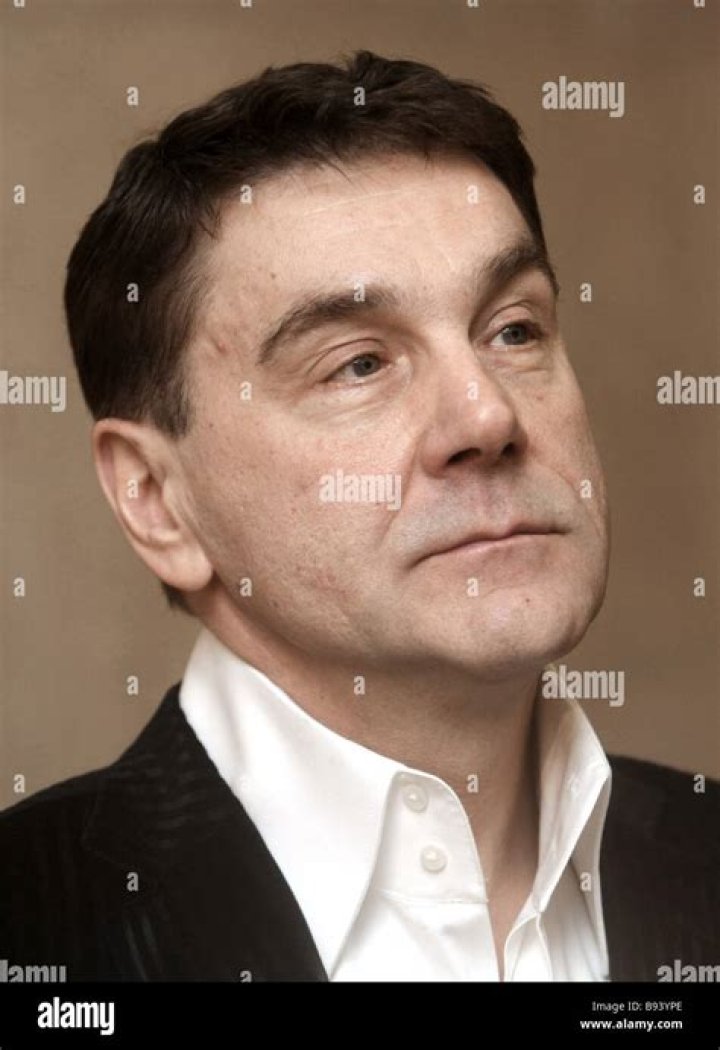 Sergei Makovetsky Biography, Age, Height, Net Worth, Family