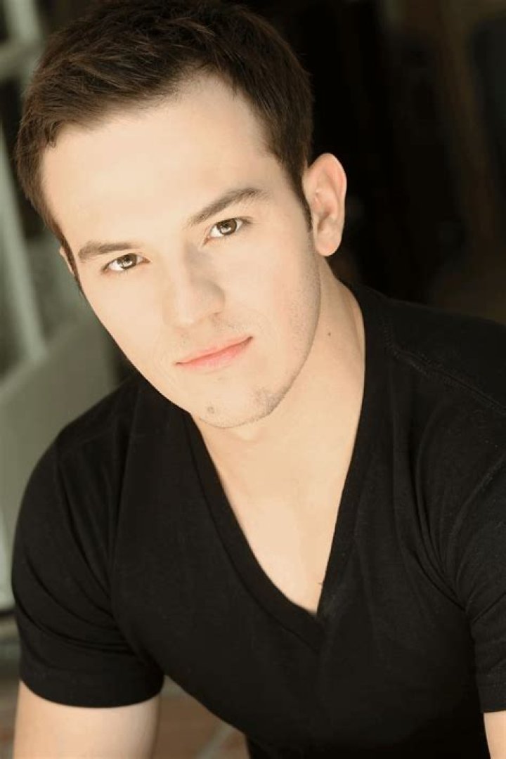 Seth Adkins Biography, Age, Height, Wife, Net Worth, Family