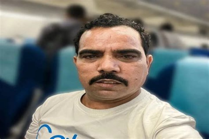 Shadab Jakati Biography, Age, Height, Wife, Net Worth, Family