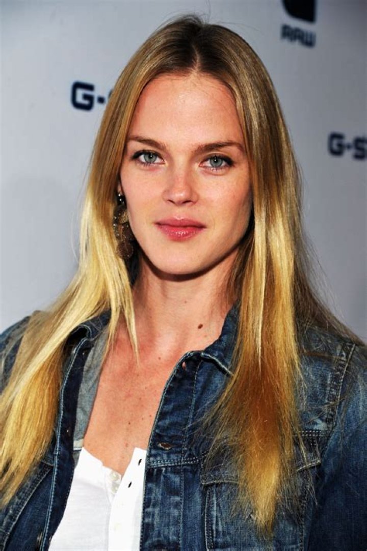 Shannan Click Biography, Age, Height, Husband, Net Worth, Family