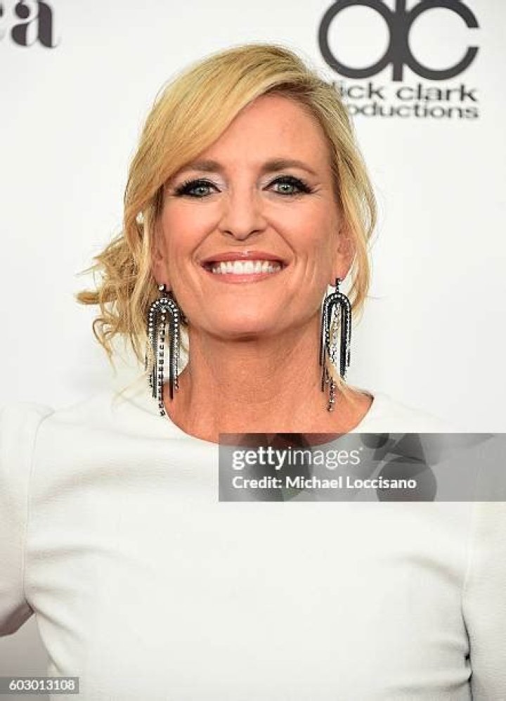 Sharlene Wells Hawkes Biography, Age, Height, Husband, Net Worth, Family