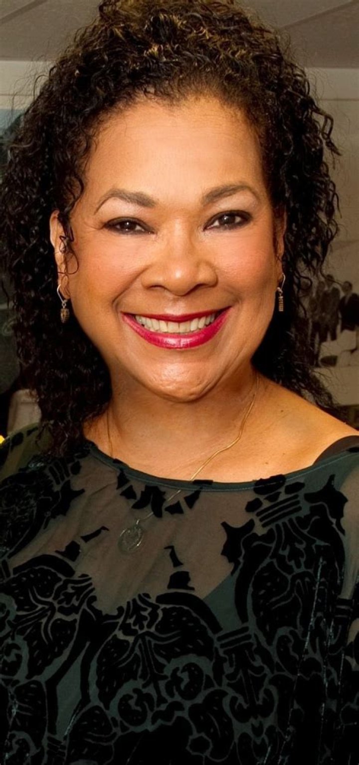 Sharon Dahlonega Bush Biography, Age, Height, Husband, Net Worth, Family