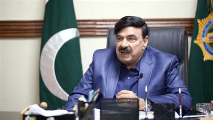 Sheikh Rasheed Ahmad Biography, Age, Height, Wife, Net Worth, Family