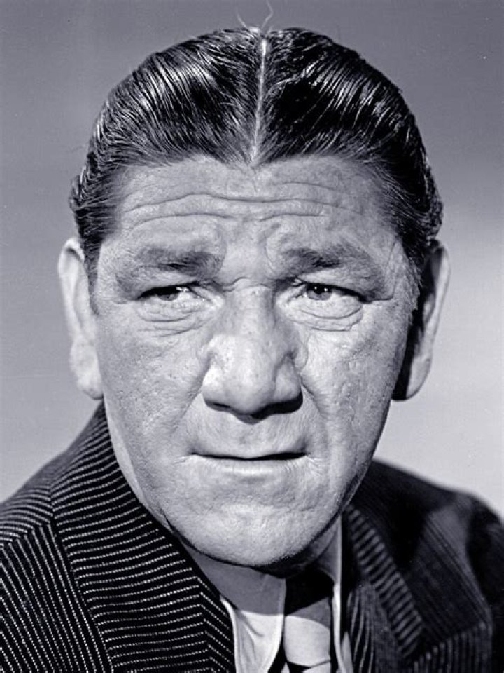 Shemp Howard Biography, Age, Height, Wife, Net Worth, Family