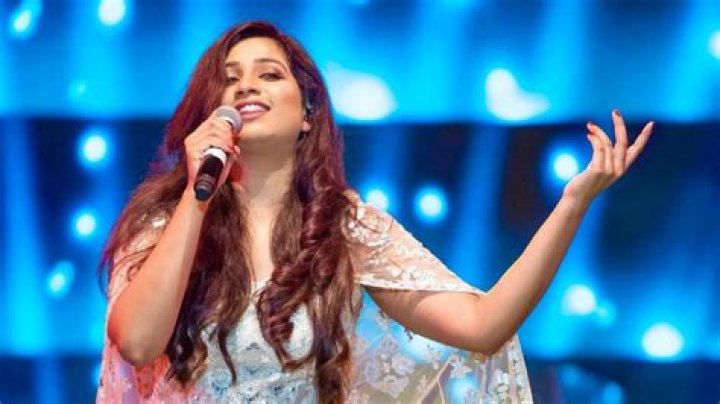 Shreya Ghoshal Biography, Age, Height, Husband, Net Worth, Family