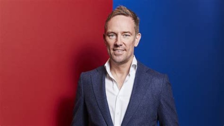 Simon Thomas Biography, Age, Height, Wife, Net Worth, Family